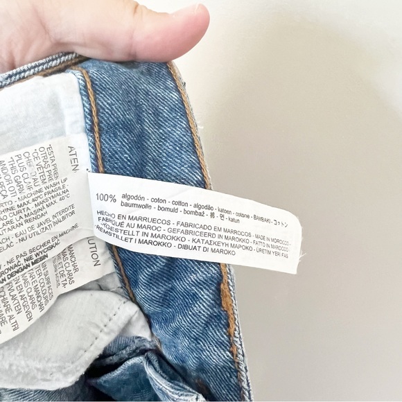 Zara Denim Frill Ruffle Cuff Raw Hem Cropped Jeans Light Wash 2 - Picture 8 of 13